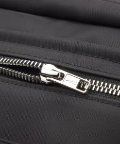 MASSIVE Best Sellers CORE CROSSBODY BAG 16 MASSIVE Best Sellers CORE CROSSBODY BAG