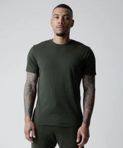 MASSIVE Bundles MENS PREMIUM TEE + MENS JERSEY SHORTS - BUNDLE 28 MASSIVE Bundles MENS PREMIUM TEE + MENS JERSEY SHORTS - BUNDLE