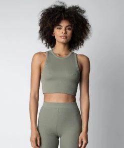 MASSIVE RIB HIGH-NECK CONTOUR CROPPED TANK + HEAVYWEIGHT CLASSIC SHORT - BUNDLE Bundles 15 MASSIVE RIB HIGH-NECK CONTOUR CROPPED TANK + HEAVYWEIGHT CLASSIC SHORT - BUNDLE Bundles