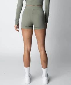 MASSIVE RIB SHORTS 3