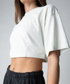 MASSIVE WOMENS CROP DARTED TEE