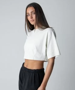 MASSIVE WOMENS CROP DARTED TEE