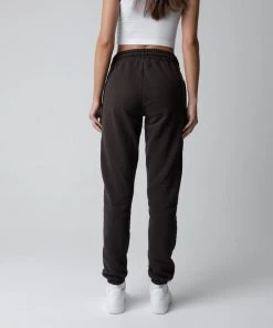 MASSIVE WOMENS SWEATPANTS