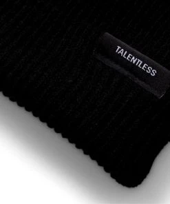 MASSIVE Best Sellers CORE BEANIE 15 MASSIVE Best Sellers CORE BEANIE