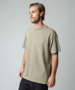 MASSIVE MENS DROP SHOULDER TEE