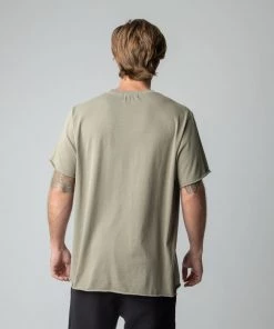 MASSIVE Best Sellers MENS ROLLER TEE
