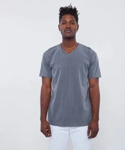 MASSIVE MENS VNECK TEE Tees
