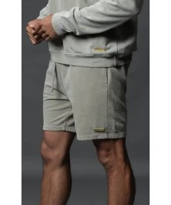 MASSIVE MENS PREMIUM SHORTS