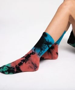 MASSIVE Accessories UNISEX VERTICAL SOCK - HIGHLIGHTER CRYSTAL WASH