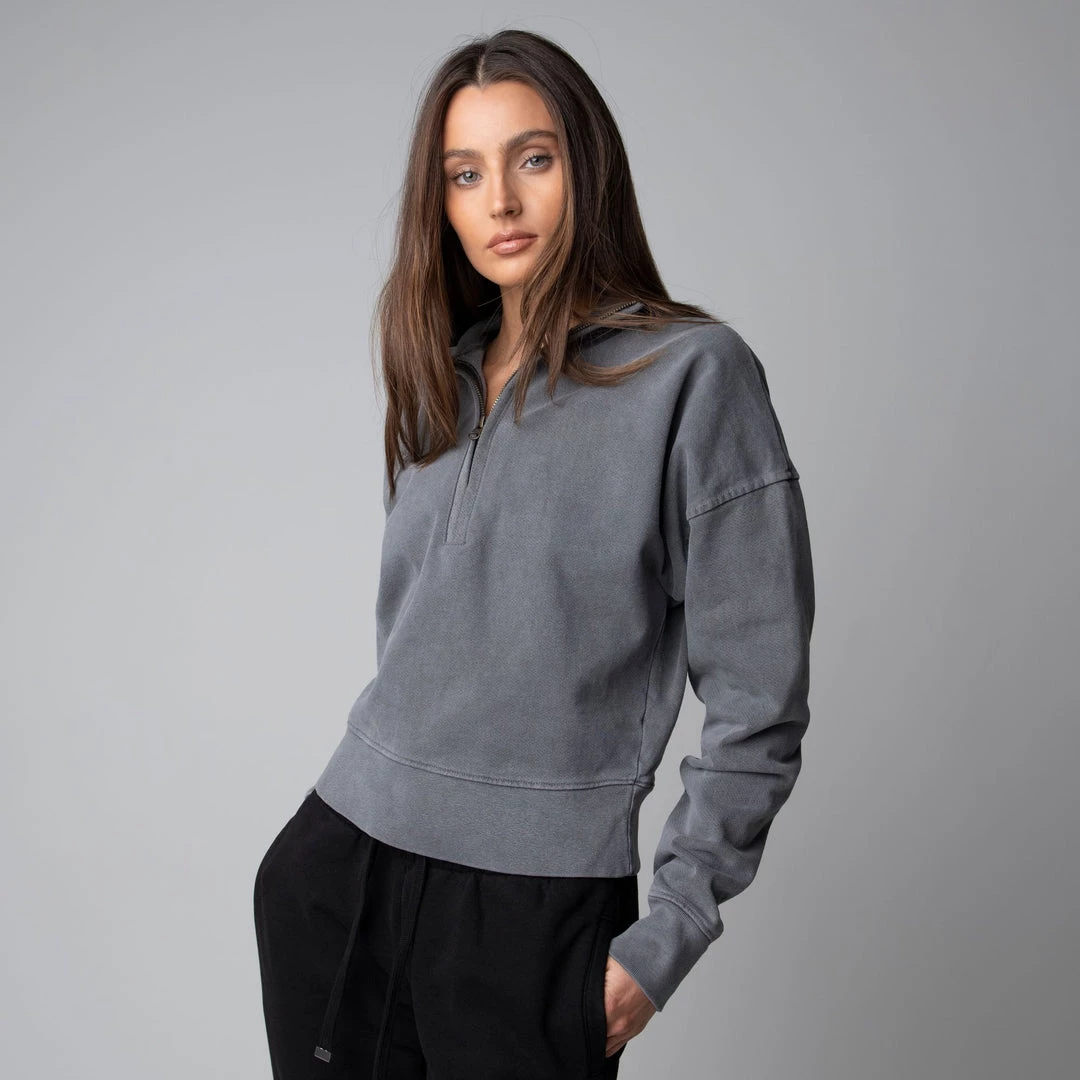 MASSIVE WOMENS 3/4 ZIP PULLOVER 25 MASSIVE WOMENS 3/4 ZIP PULLOVER