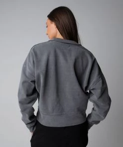 MASSIVE WOMENS 3/4 ZIP PULLOVER 52 MASSIVE WOMENS 3/4 ZIP PULLOVER