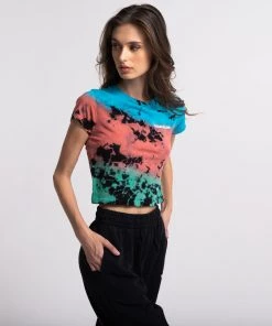 MASSIVE Tops WOMENS BABY TEE - HIGHLIGHTER CRYSTAL WASH