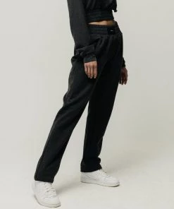 MASSIVE WOMENS BOXING PANTS