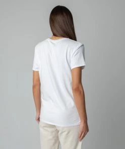 MASSIVE Best Sellers WOMEN’S BOYFRIEND TEE 36 MASSIVE Best Sellers WOMEN’S BOYFRIEND TEE