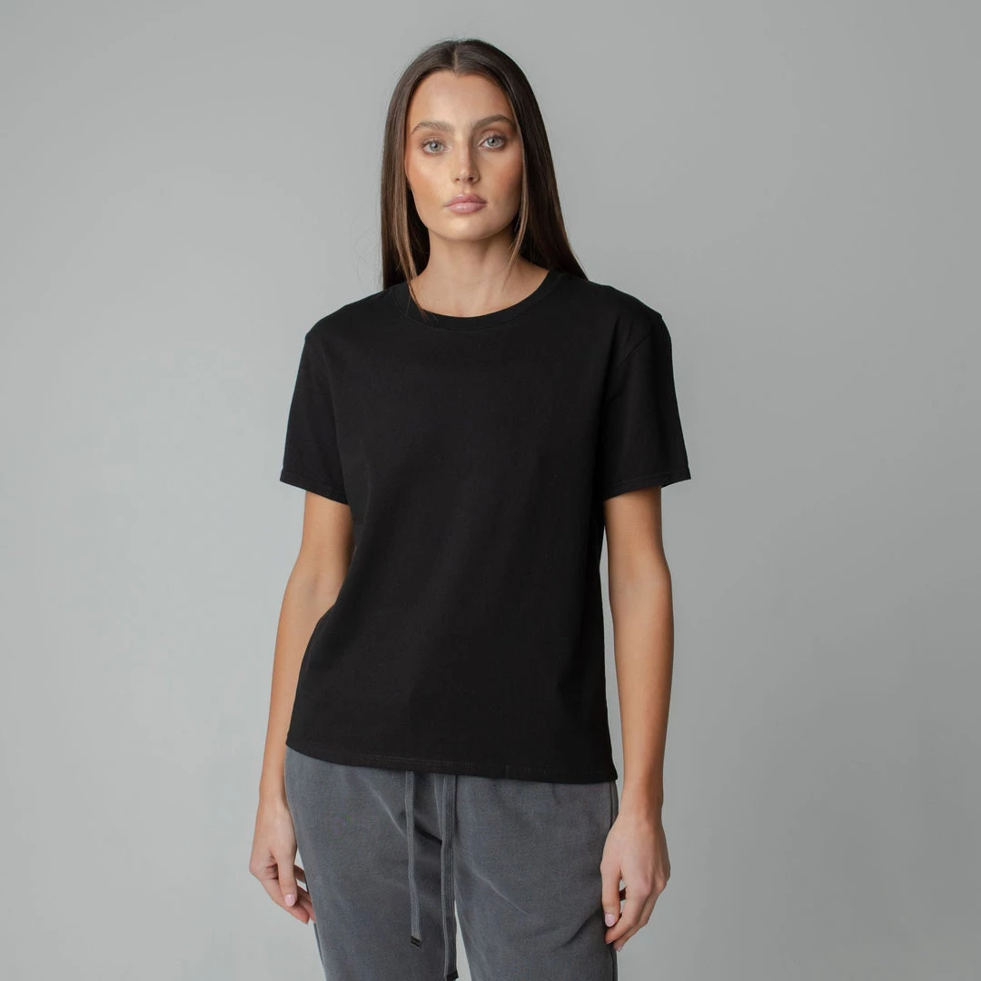 MASSIVE Best Sellers WOMEN’S BOYFRIEND TEE 17 MASSIVE Best Sellers WOMEN’S BOYFRIEND TEE