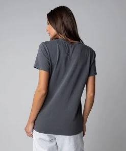 MASSIVE Best Sellers WOMEN’S BOYFRIEND TEE 43 MASSIVE Best Sellers WOMEN’S BOYFRIEND TEE