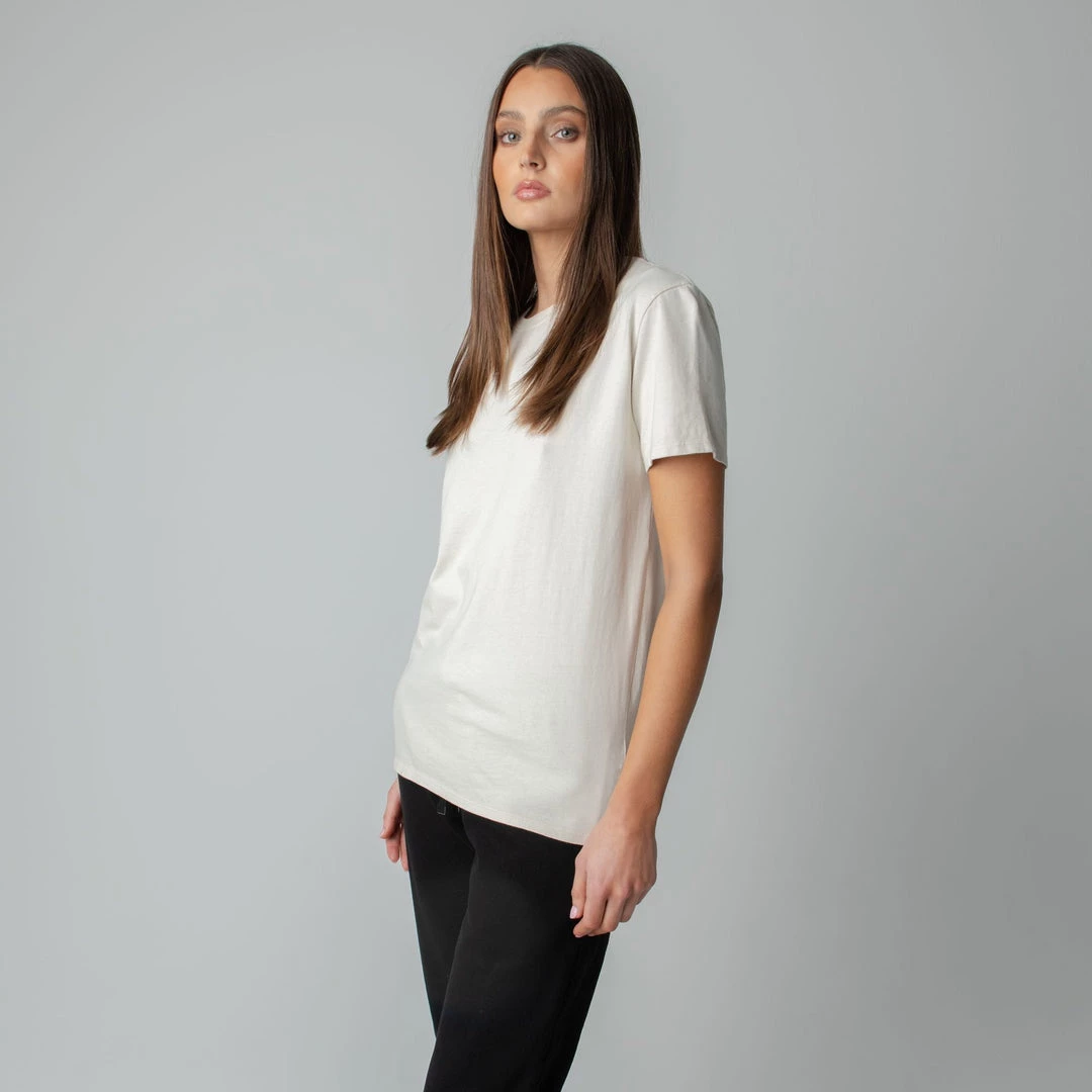 MASSIVE Best Sellers WOMEN’S BOYFRIEND TEE 24 MASSIVE Best Sellers WOMEN’S BOYFRIEND TEE