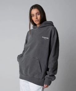 MASSIVE Best Sellers WOMENS HOODIE - CIRCLE LOGO 40 MASSIVE Best Sellers WOMENS HOODIE - CIRCLE LOGO