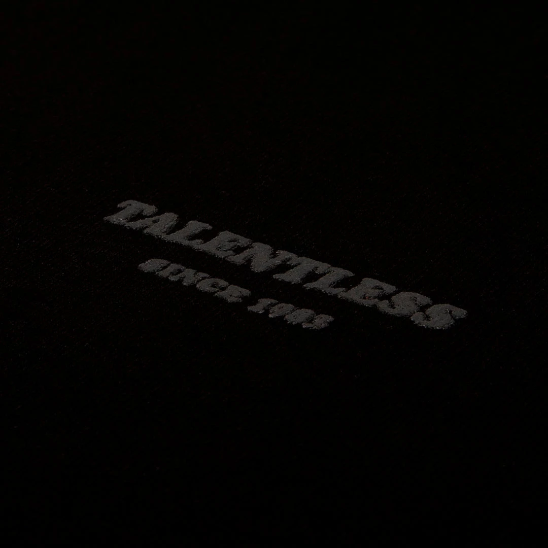 MASSIVE WOMENS HOODIE - STAPLE Hoodies 5 MASSIVE WOMENS HOODIE - STAPLE Hoodies