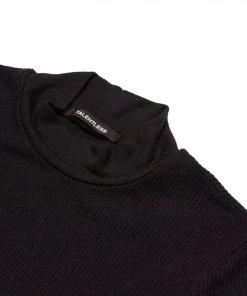 MASSIVE WOMENS LONG SLEEVE MOCKNECK CROP