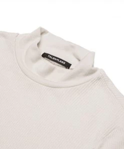 MASSIVE WOMENS LONG SLEEVE MOCKNECK CROP