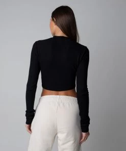MASSIVE WOMENS LONG SLEEVE MOCKNECK CROP