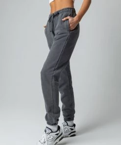 MASSIVE WOMENS SWEATPANTS