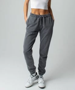 MASSIVE WOMENS SWEATPANTS