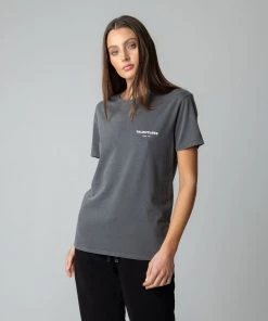 MASSIVE WOMENS TEE - CIRCLE LOGO