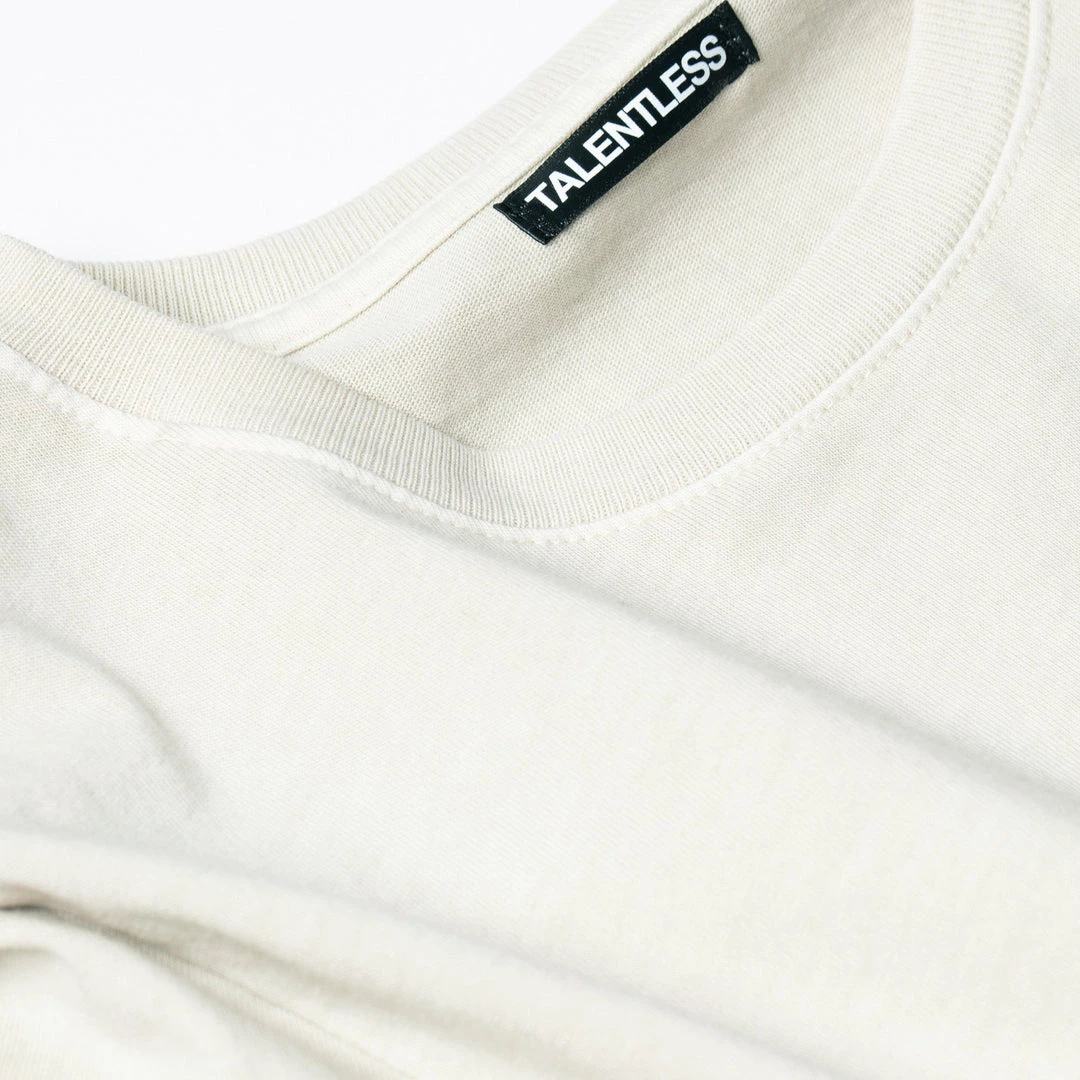 MASSIVE Best Sellers WOMEN’S BOYFRIEND TEE 26 MASSIVE Best Sellers WOMEN’S BOYFRIEND TEE