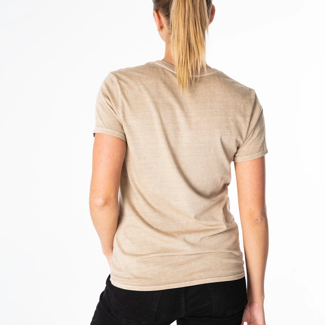 MASSIVE Best Sellers WOMEN’S BOYFRIEND TEE 31 MASSIVE Best Sellers WOMEN’S BOYFRIEND TEE