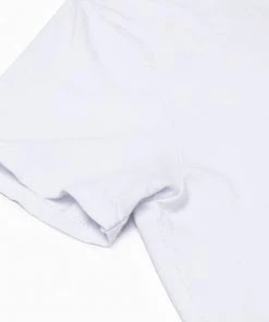 MASSIVE Best Sellers WOMEN’S BOYFRIEND TEE 38 MASSIVE Best Sellers WOMEN’S BOYFRIEND TEE